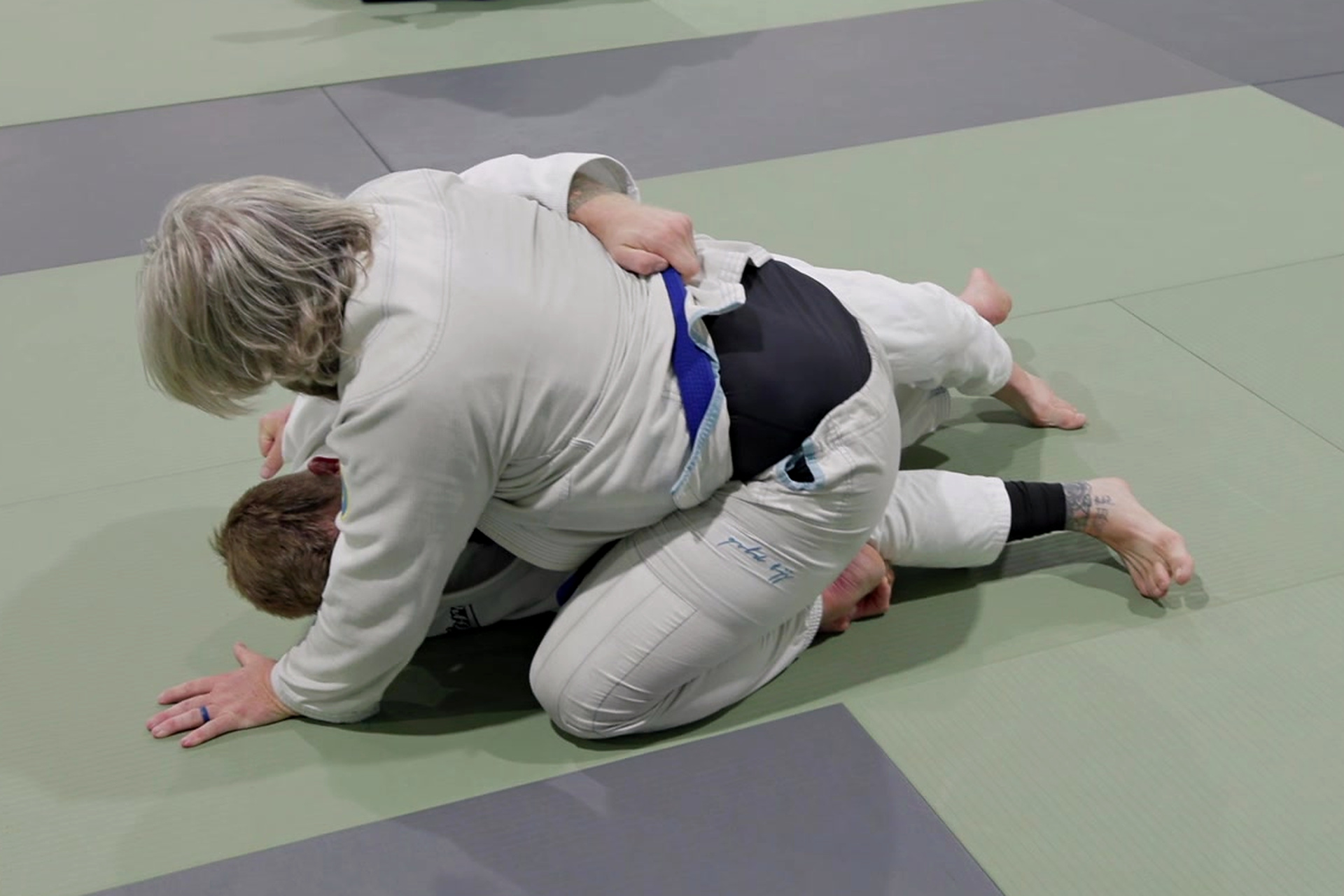 Old School Sweep vs Heavy Pressure